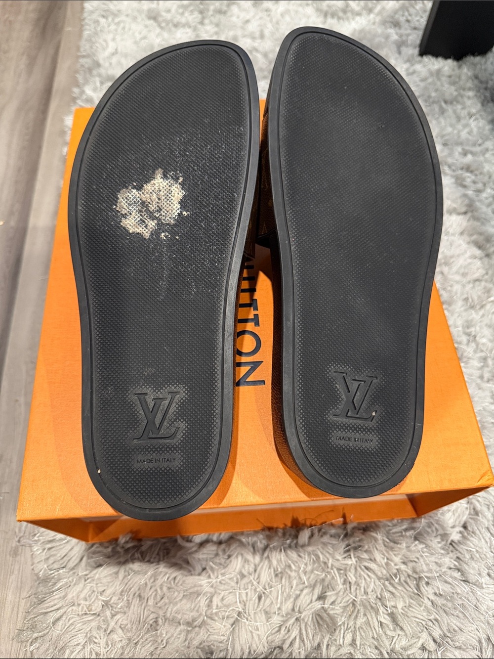 Louis Vuitton Monogram Slide Sandals - Brown Monogram & Black - Picture 2 of 4